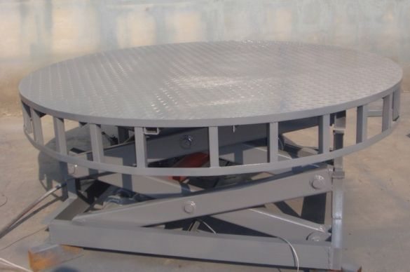 升降旋轉舞臺裝備發(fā)貨啦！